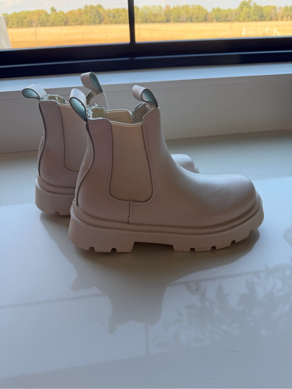 Women's Cream Chelsea Lug Sole Boots - Minimal Design